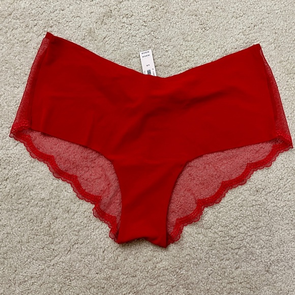 NWT Victoria’s Secret Sexy illusion Red Satin no show cheeky Panties Large L - Picture 1 of 2